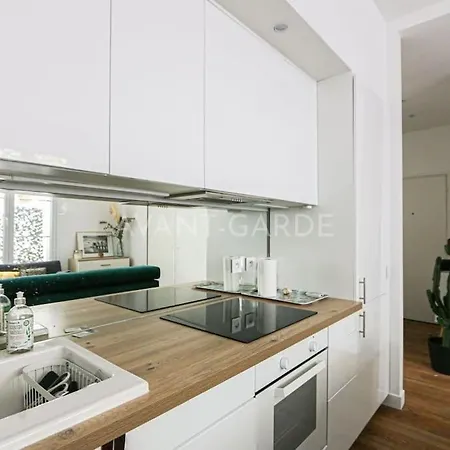 Apartment 50m2 Avec Terrasse Idealement Situe *